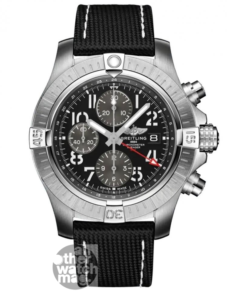BREITLING Avenger Chronograph GMT 45