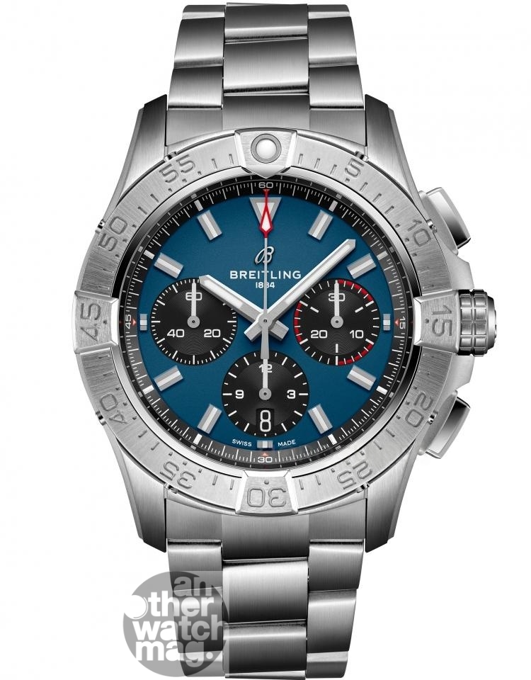 BREITLING AVENGER B01 CHRONOGRAPH 42