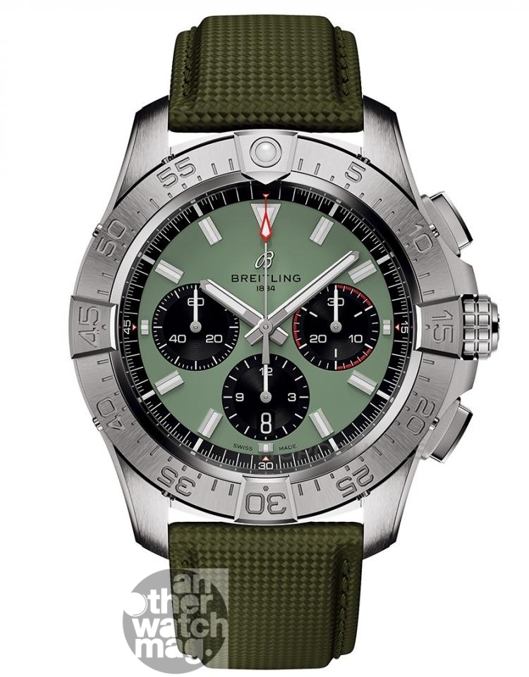 BREITLING Avenger B01 Chronograph 44