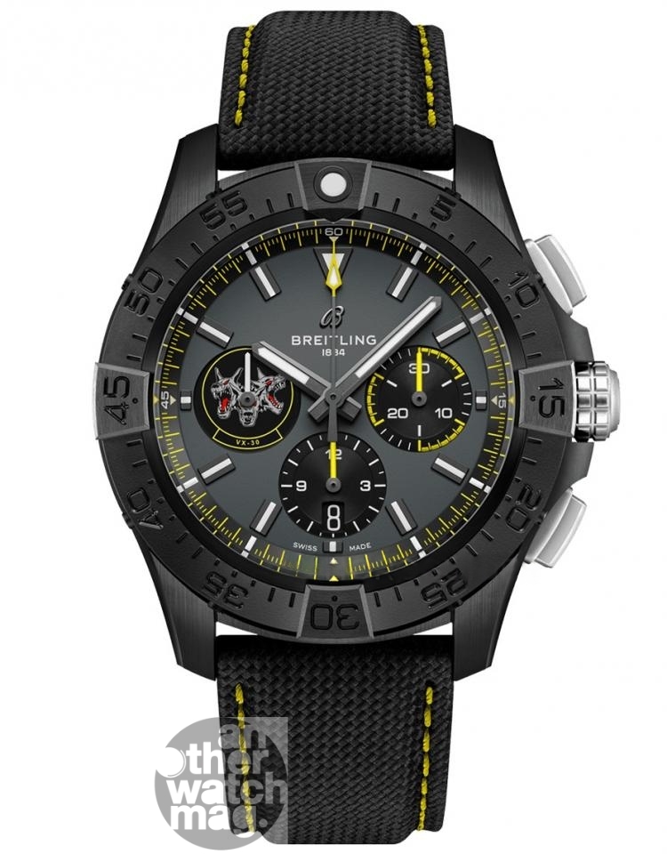 BREITLING Avenger B01 Night Vision USN BLOODHOUNDS